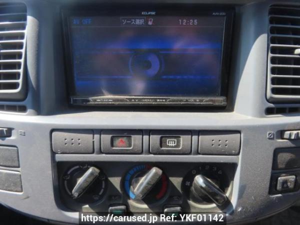 Used 2004 AT nissan caravan-van VPE25 Image[26]