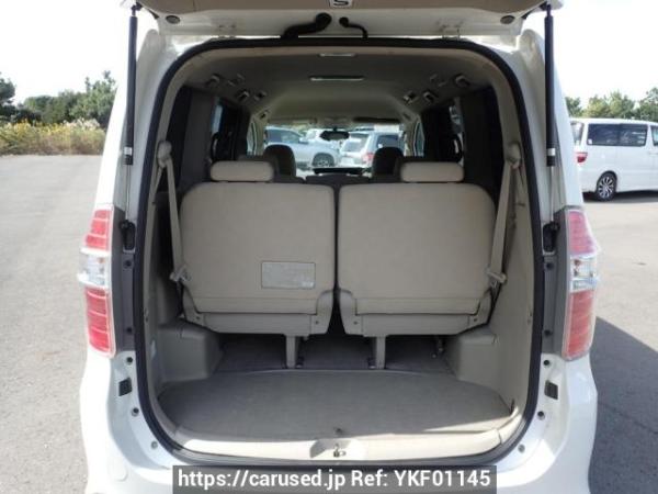 Used 2009 AT toyota noah ZRR75W Image[8]