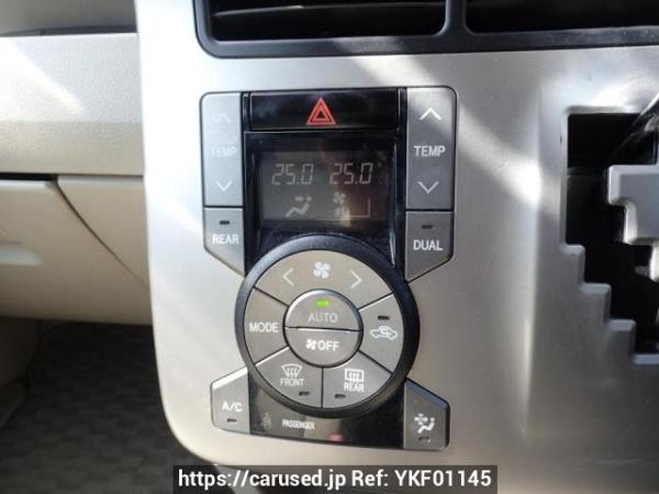 Used 2009 AT toyota noah ZRR75W Image[22]