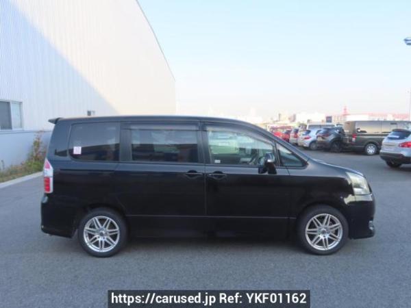 Used 2007 AT toyota noah ZRR70W Image[7]