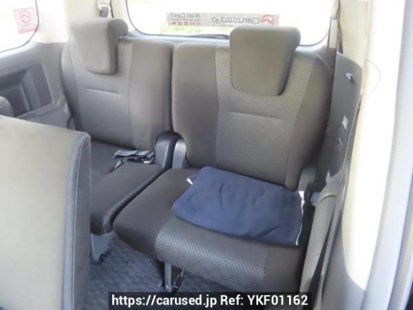 Used 2007 AT toyota noah ZRR70W Image[22]