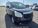 Toyota Noah ZRR75G