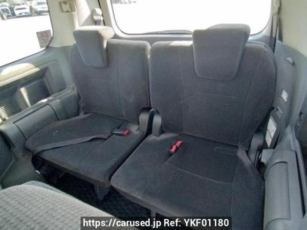 Used 2010 AT toyota noah ZRR75G Image[16]