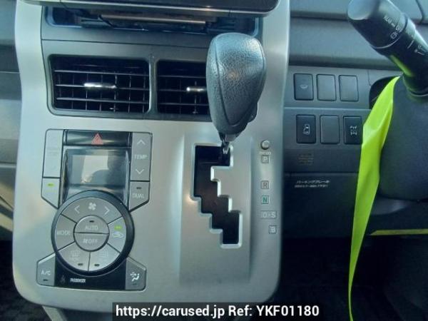 Used 2010 AT toyota noah ZRR75G Image[23]