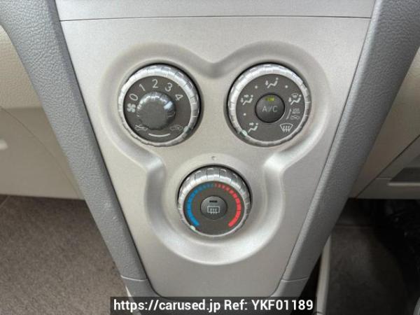 Used 2011 AT toyota belta SCP92 Image[18]