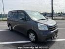 Toyota Noah ZRR70G