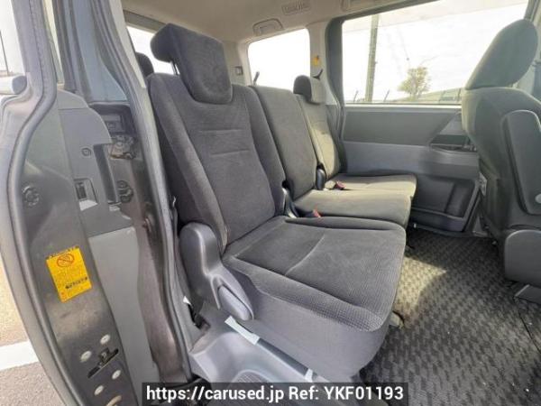 Used 2009 AT toyota noah ZRR70G Image[14]
