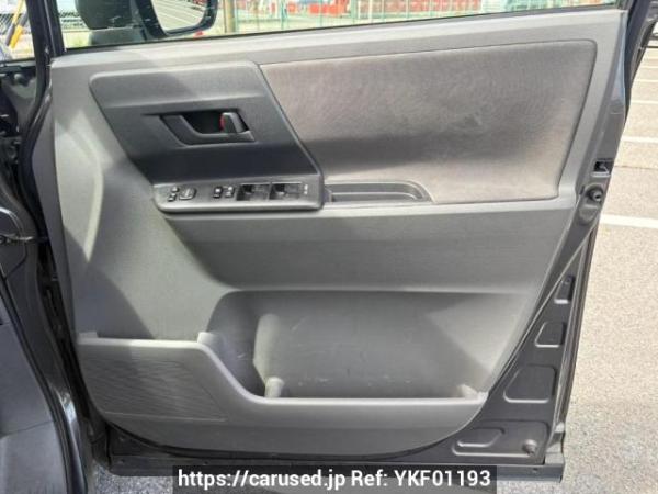 Used 2009 AT toyota noah ZRR70G Image[17]
