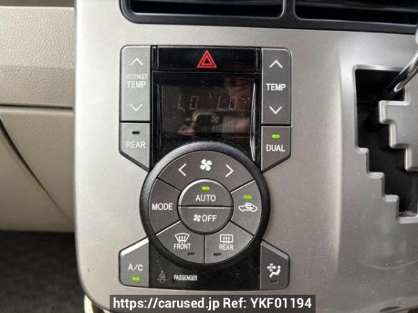 Used 2009 AT toyota noah ZRR70G Image[27]