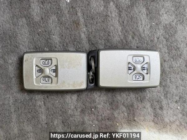 Used 2009 AT toyota noah ZRR70G Image[31]