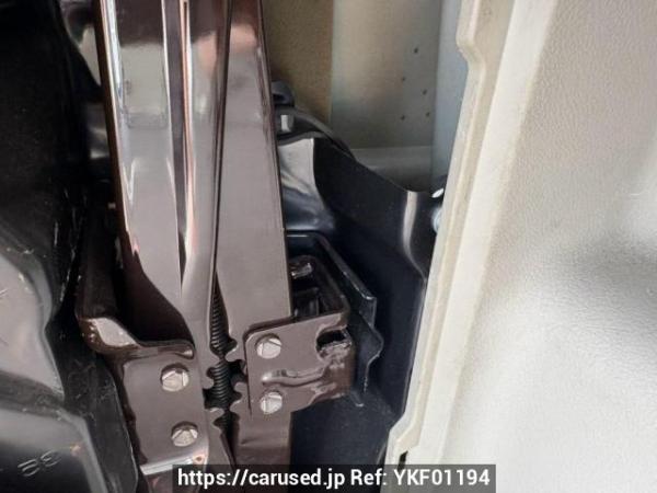 Used 2009 AT toyota noah ZRR70G Image[46]