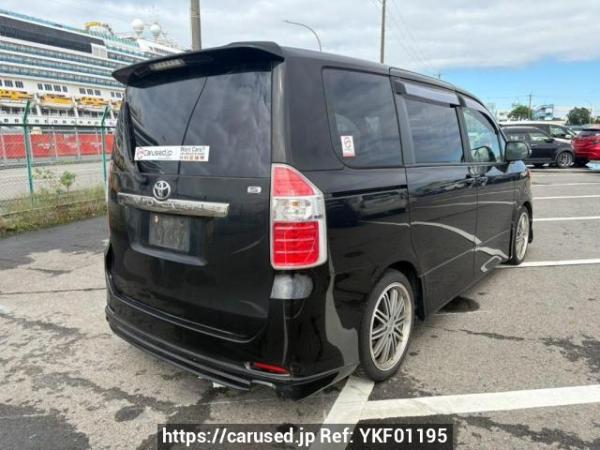 Used 2009 AT toyota noah ZRR70W Image[6]