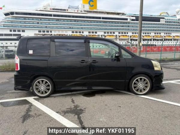Used 2009 AT toyota noah ZRR70W Image[7]