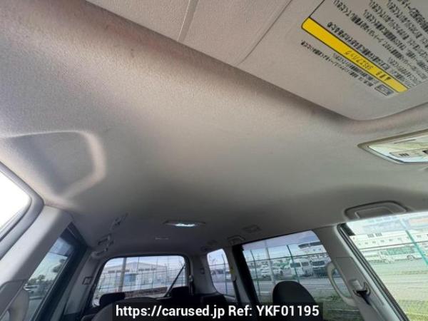 Used 2009 AT toyota noah ZRR70W Image[18]