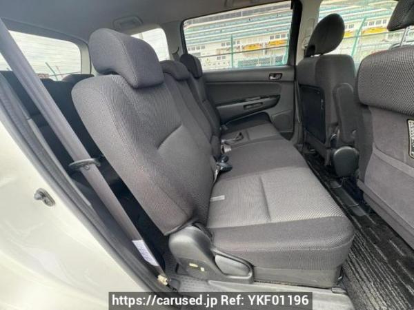 Used 2003 AT toyota wish ZNE10G Image[14]