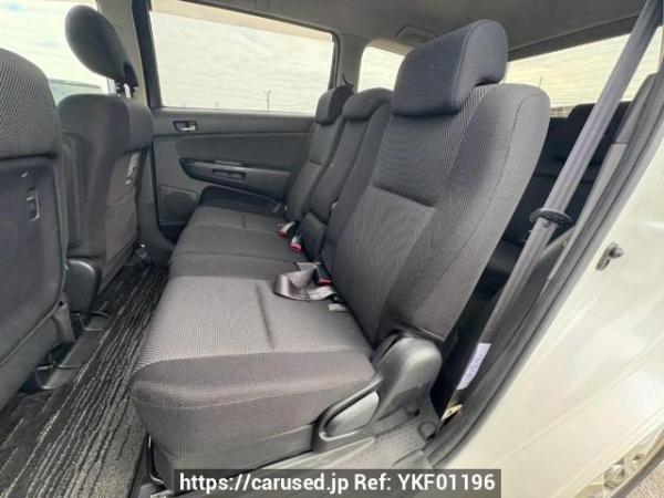 Used 2003 AT toyota wish ZNE10G Image[15]