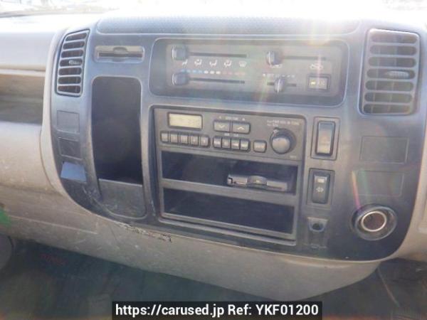 Used 2004 MT toyota dyna-truck XZU308 Image[16]