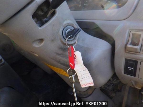 Used 2004 MT toyota dyna-truck XZU308 Image[18]