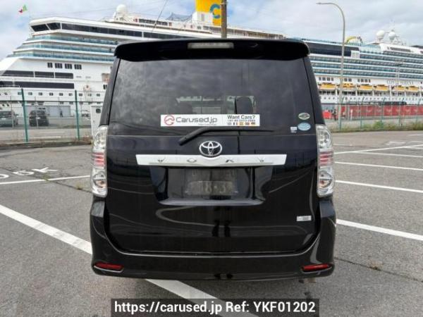 Used 2010 AT toyota voxy ZRR70W Image[5]