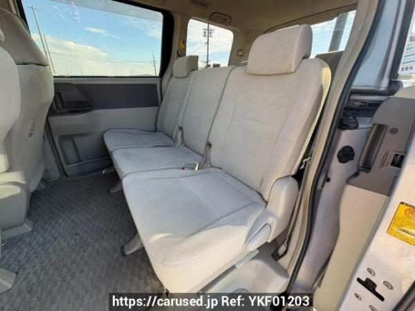 Used 2009 AT toyota noah ZRR70G Image[15]