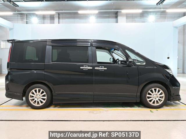 Buy Used 2015 Honda Step WGN Spada RP4 (SP05137D) - Carused.jp