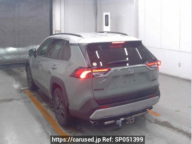 Buy Used 2025 Toyota RAV4 MXAA54 (SP051399) - Carused.jp