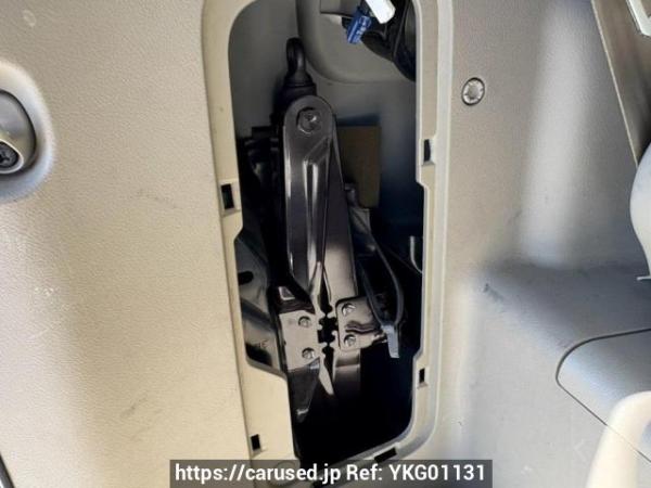 Used 2009 AT toyota noah ZRR70G Image[45]