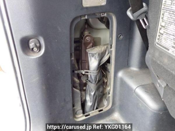 Used 2010 AT toyota noah ZRR75W Image[38]