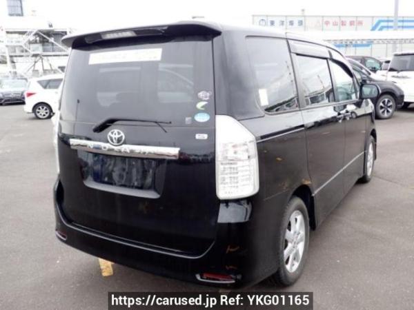 Used 2007 AT toyota noah ZRR70W Image[6]