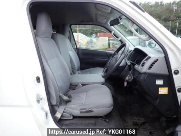 Used 2006 AT toyota hiace-van TRH200K Image[12]