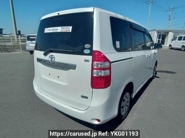 Used 2010 AT toyota noah ZRR70G Image[6]
