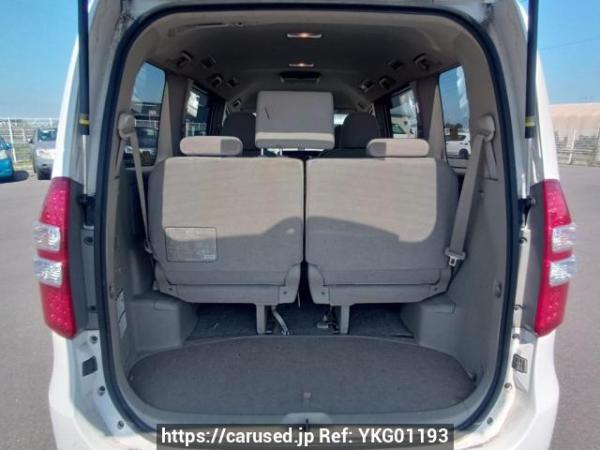 Used 2010 AT toyota noah ZRR70G Image[8]