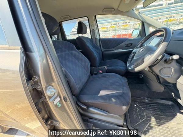 Used 2005 AT toyota ractis NCP100 Image[12]