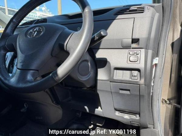 Used 2005 AT toyota ractis NCP100 Image[27]