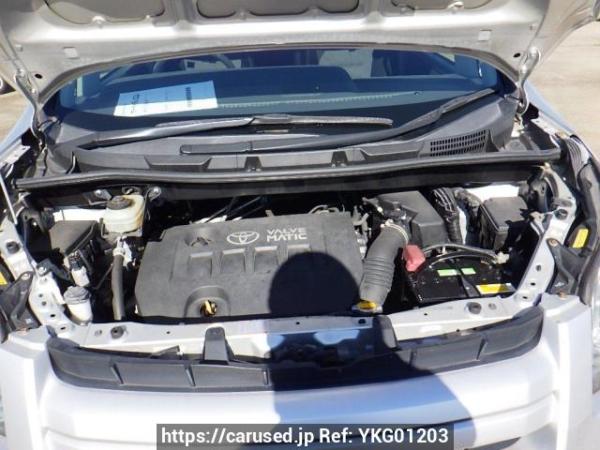 Used 2007 AT toyota noah ZRR75W Image[9]