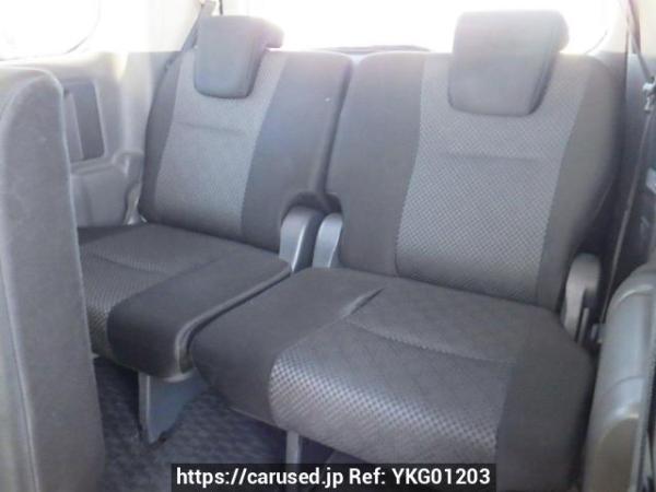 Used 2007 AT toyota noah ZRR75W Image[15]