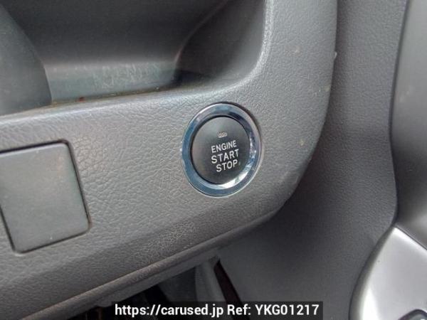 Used 2007 AT toyota noah ZRR70W Image[26]