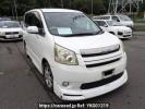 Toyota Noah ZRR70W