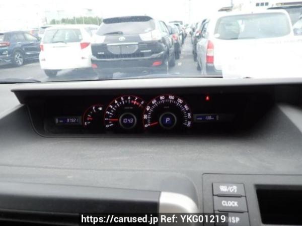 Used 2010 AT toyota noah ZRR70W Image[21]