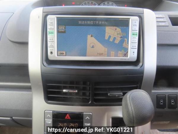 Used 2009 AT toyota noah ZRR70G Image[26]