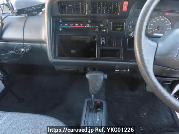 Used 1996 AT toyota hiace-van RZH102V Image[24]