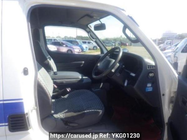 Used 2004 AT toyota hiace-commuter TRH124B Image[11]