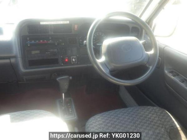 Used 2004 AT toyota hiace-commuter TRH124B Image[16]