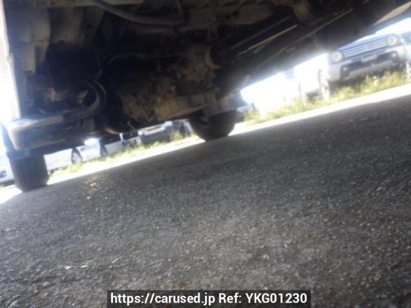 Used 2004 AT toyota hiace-commuter TRH124B Image[27]