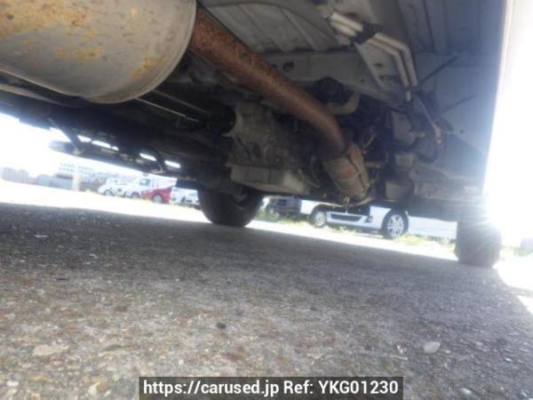Used 2004 AT toyota hiace-commuter TRH124B Image[30]