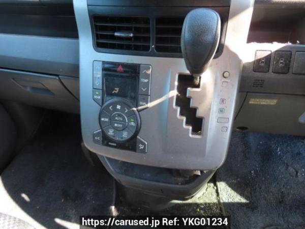 Used 2009 AT toyota noah ZRR70W Image[23]