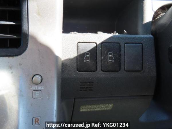 Used 2009 AT toyota noah ZRR70W Image[27]