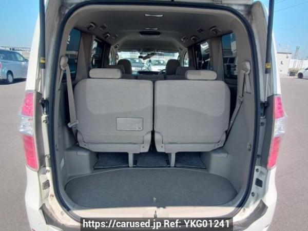 Used 2008 AT toyota noah ZRR70G Image[8]