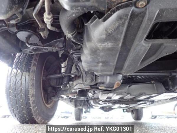 Used 2006 MT toyota hiace-van KDH205V Image[32]