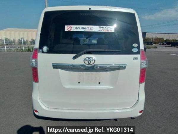 Used 2010 AT toyota noah ZRR70G Image[5]